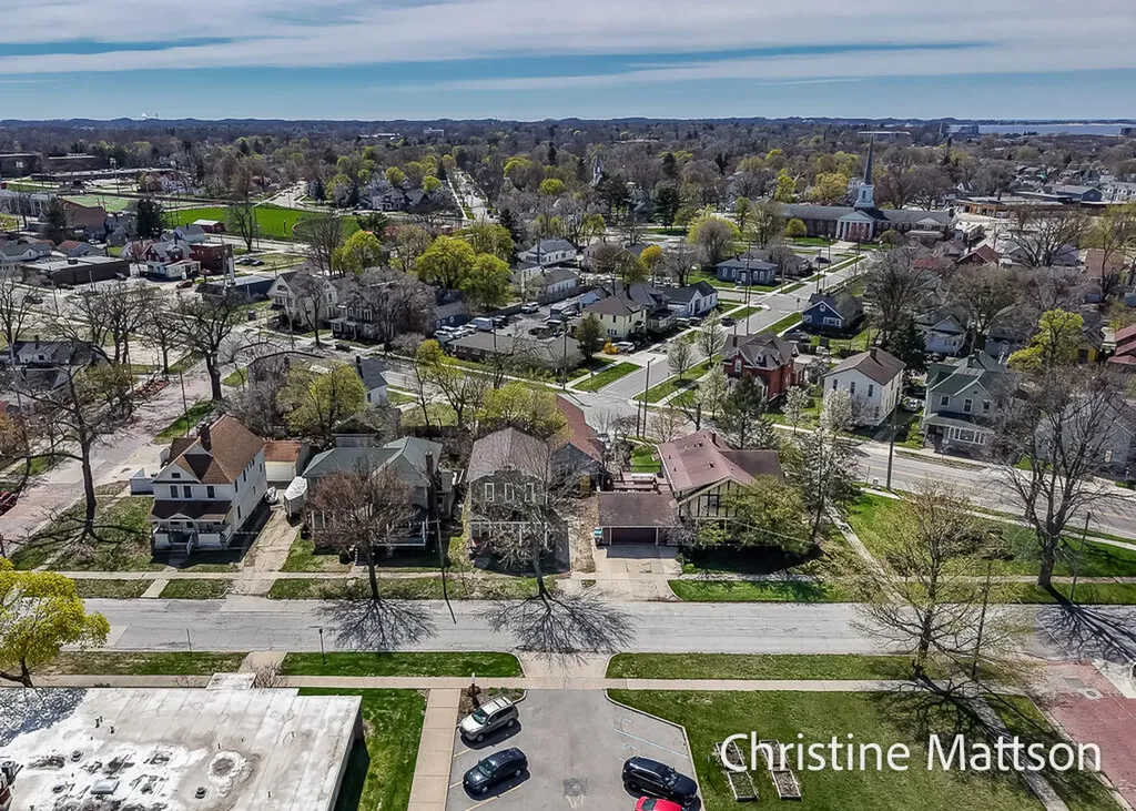 1181 Ransom Street Muskegon City MI 49442