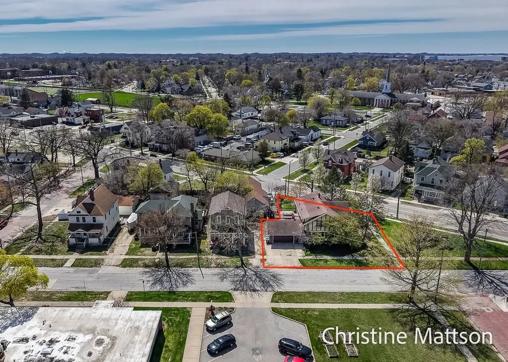 1181 Ransom Street Muskegon City MI 49442