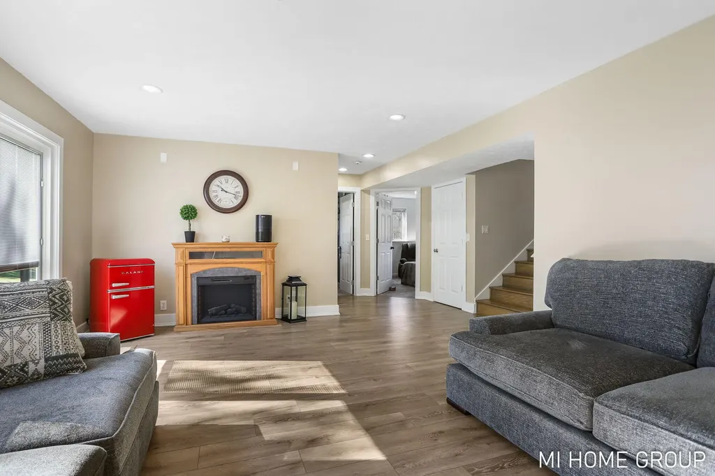 3391 Heathridge Trail Heath Township MI 49419