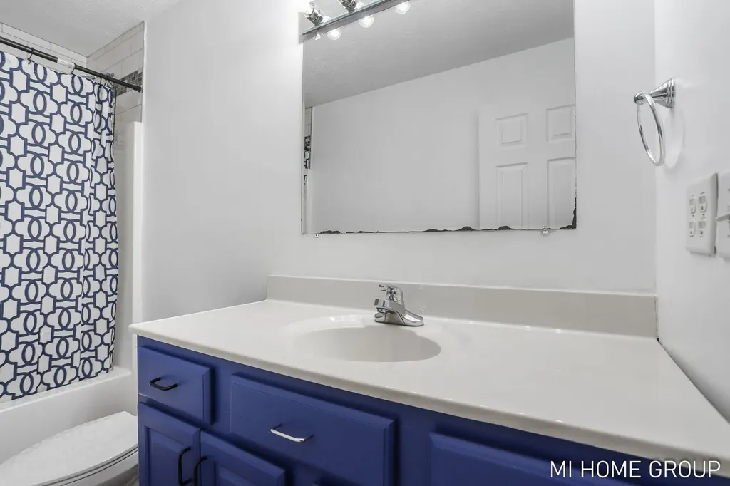 3391 Heathridge Trail Heath Township MI 49419