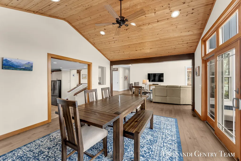 7 Circle Drive Fruitport Charter Township MI 49415