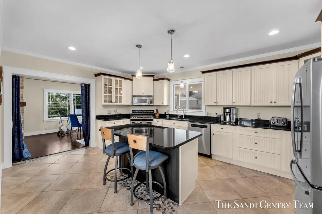 7 Circle Drive Fruitport Charter Township MI 49415