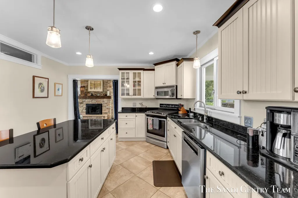 7 Circle Drive Fruitport Charter Township MI 49415