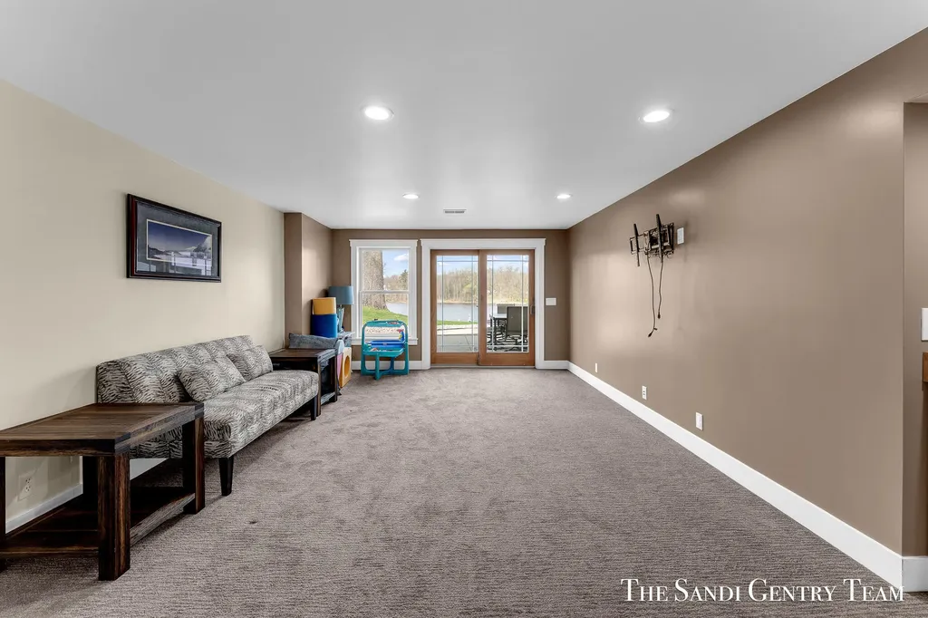 7 Circle Drive Fruitport Charter Township MI 49415
