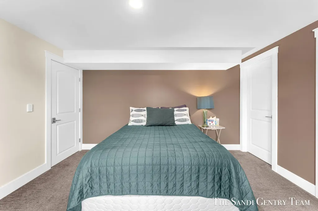 7 Circle Drive Fruitport Charter Township MI 49415