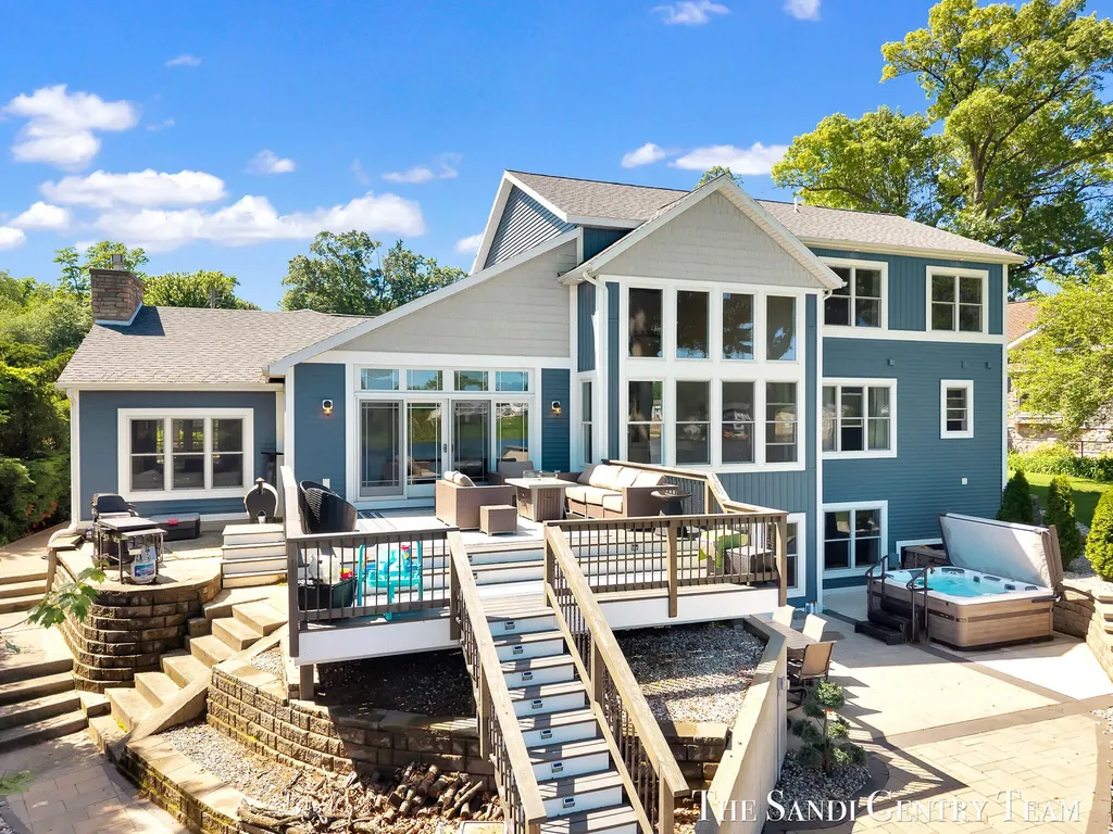 7 Circle Drive Fruitport Charter Township MI 49415