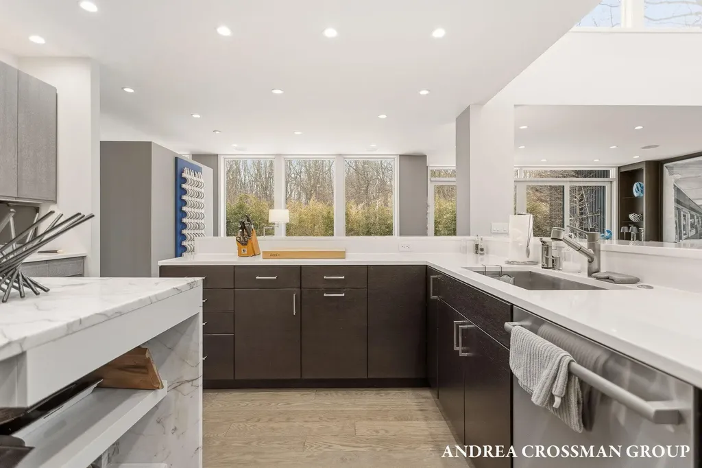 6919 Bendemeer Drive Saugatuck Township MI 49408
