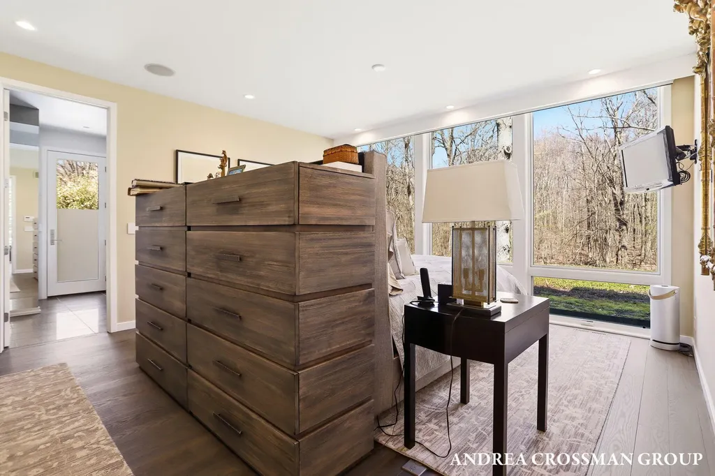 6919 Bendemeer Drive Saugatuck Township MI 49408