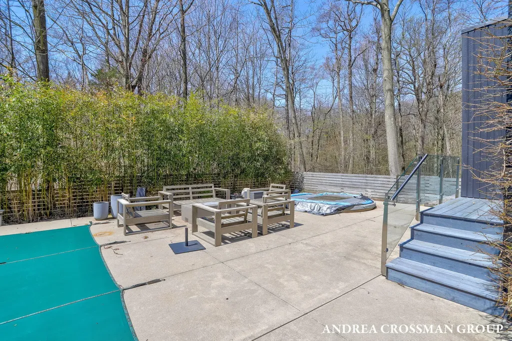 6919 Bendemeer Drive Saugatuck Township MI 49408