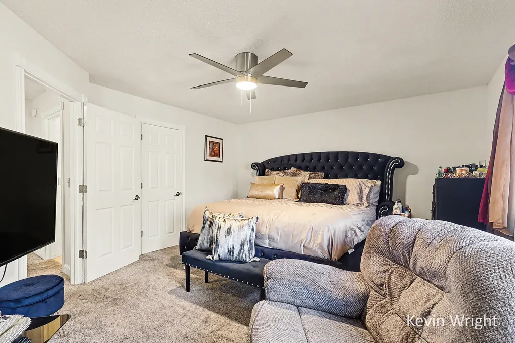 1374 W Norton Avenue Roosevelt Park City MI 49441