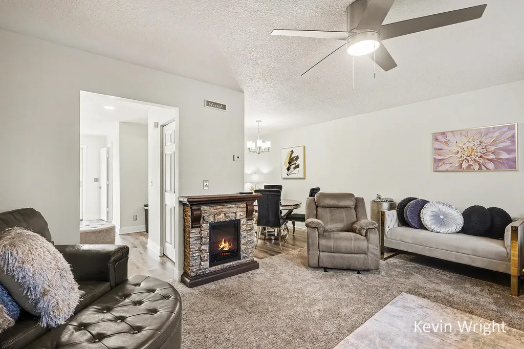 1374 W Norton Avenue Roosevelt Park City MI 49441