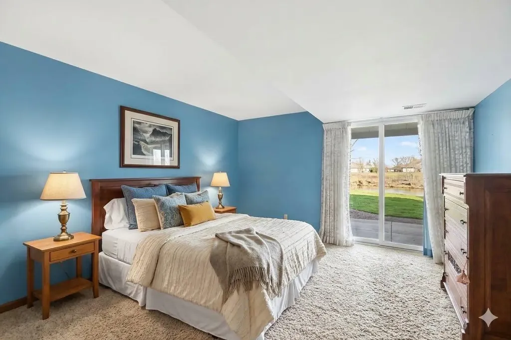 16840 Landing Drive Ferrysburg City MI 49456