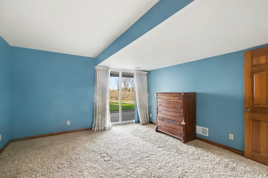 16840 Landing Drive Ferrysburg City MI 49456