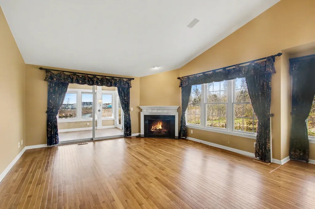 16840 Landing Drive Ferrysburg City MI 49456