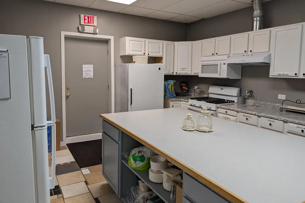 2808 S Mill Iron Road Fruitport Charter Township MI 49444