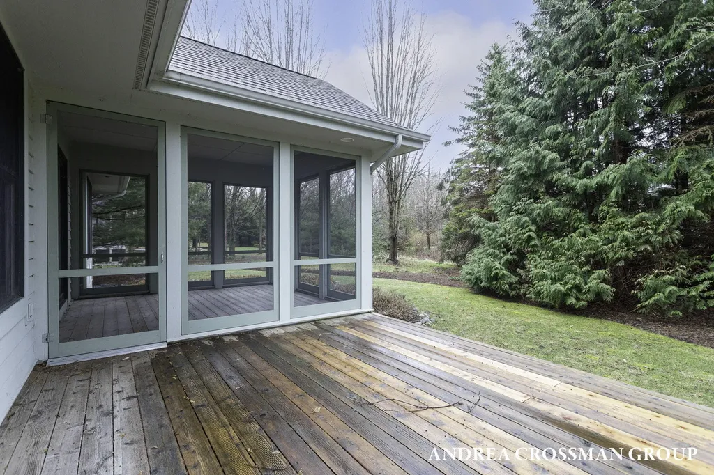 2286 Perry Street Park Township MI 49424