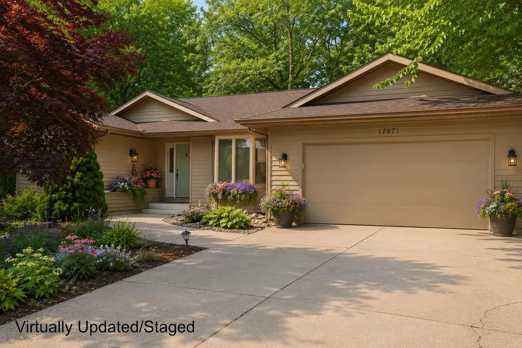 17871 N Fruitport Road Spring Lake Township MI 49456