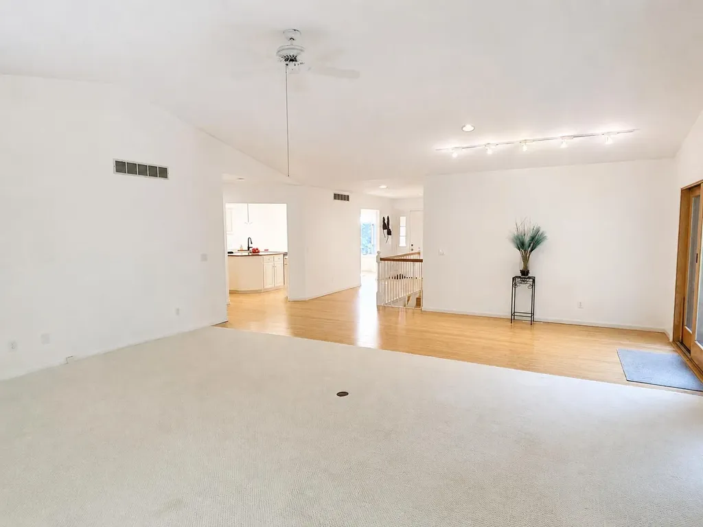 17871 N Fruitport Road Spring Lake Township MI 49456
