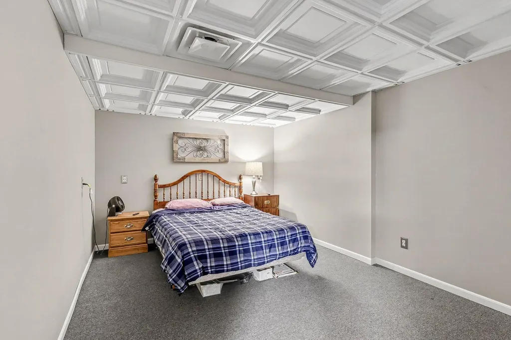 1437 Brookwood Drive Norton Shores City MI 49441