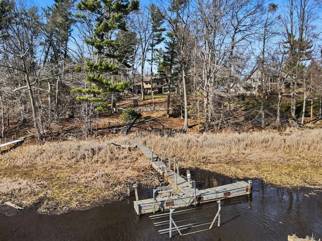 1437 Brookwood Drive Norton Shores City MI 49441