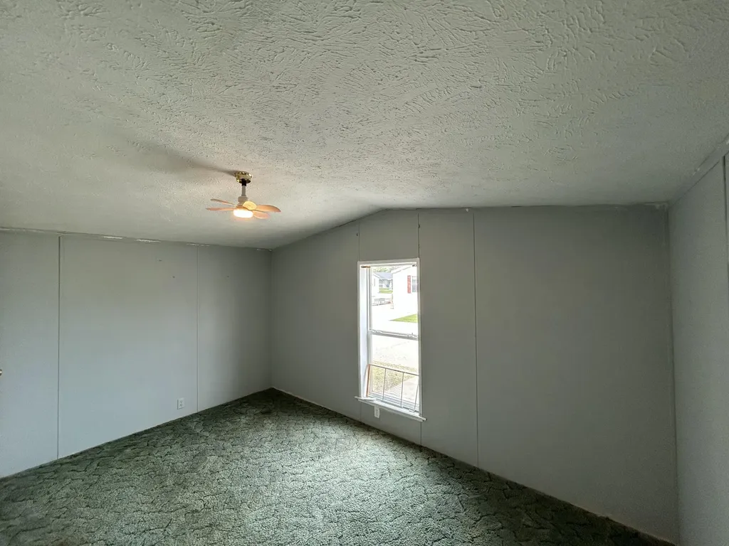 4483 Ilium Lane Walker City MI 49534