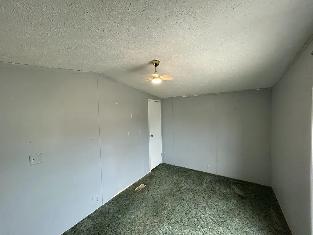 4483 Ilium Lane Walker City MI 49534