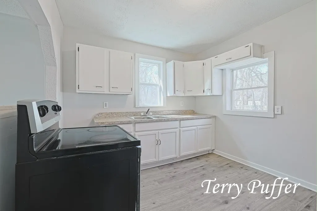 2913 Howden Street Muskegon Heights City MI 49444