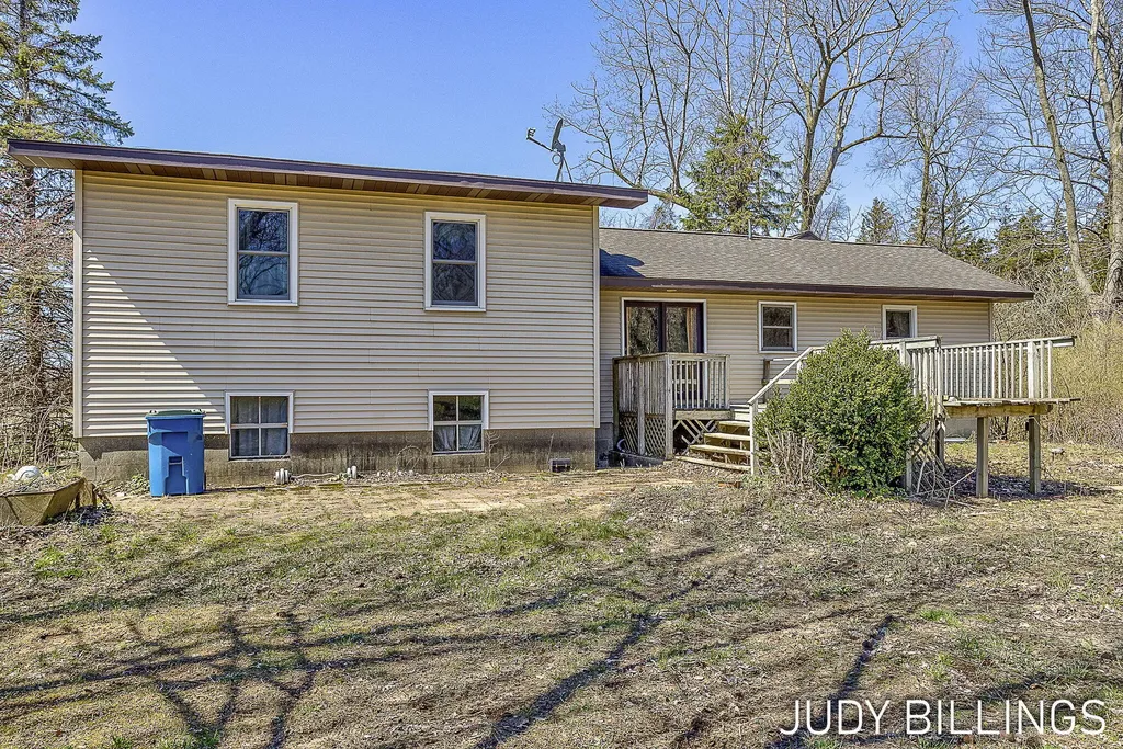 1501 68th Street Ganges Township MI 49408