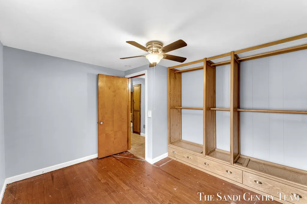 15008 Lakeshore Drive Grand Haven Charter Township MI 49417