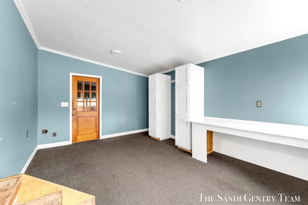 15008 Lakeshore Drive Grand Haven Charter Township MI 49417