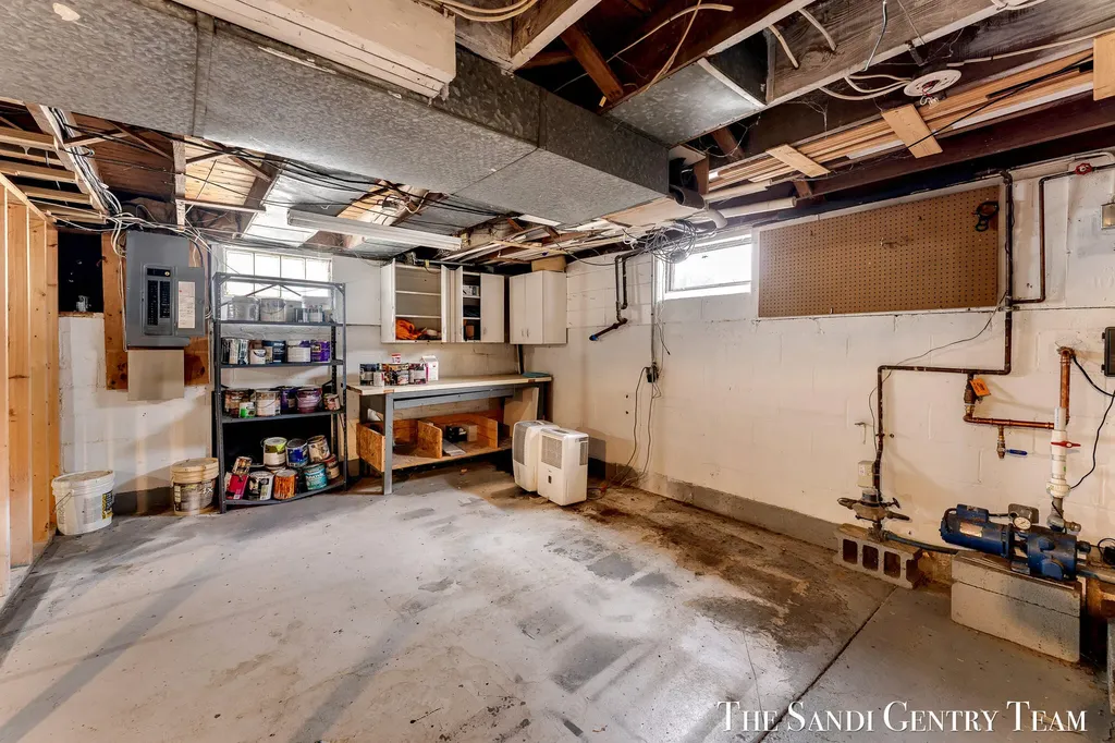15008 Lakeshore Drive Grand Haven Charter Township MI 49417