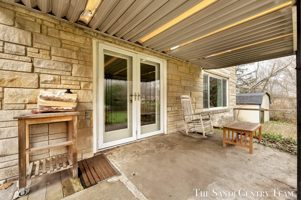 15008 Lakeshore Drive Grand Haven Charter Township MI 49417