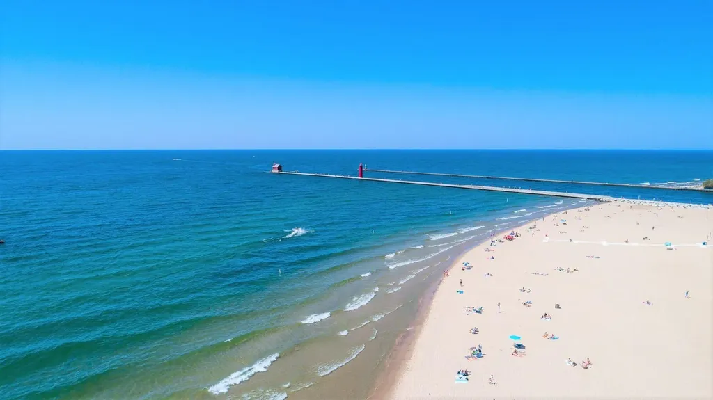 15008 Lakeshore Drive Grand Haven Charter Township MI 49417