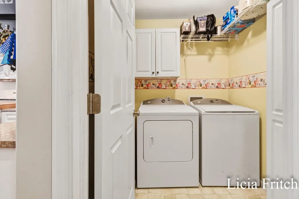 1527 W Addison Way Laketon Township MI 49445