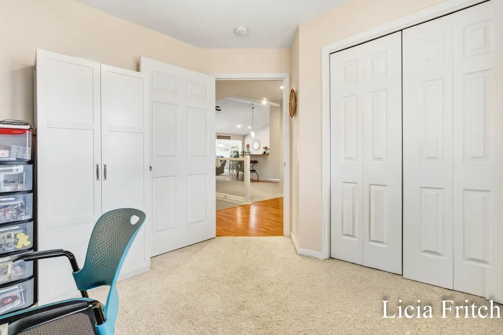 1527 W Addison Way Laketon Township MI 49445