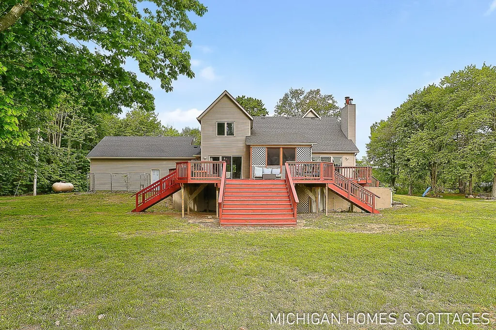 1661 68th Street Ganges Township MI 49408