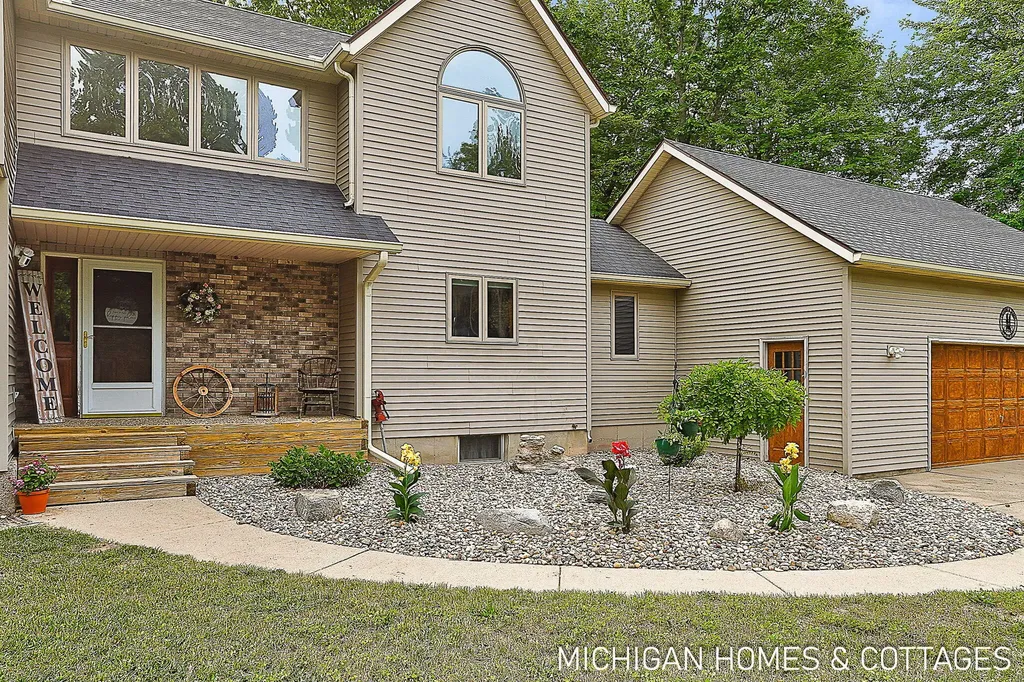 1661 68th Street Ganges Township MI 49408
