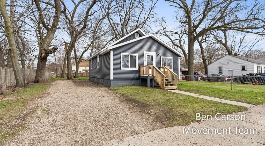 2820 Lemuel Street Muskegon Heights City MI 49444