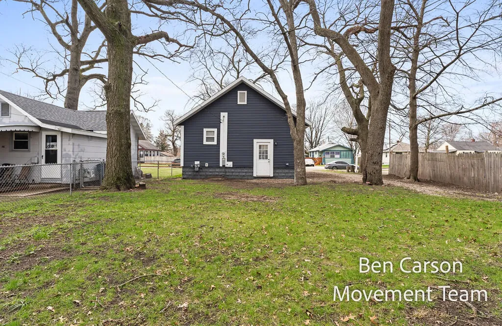 2820 Lemuel Street Muskegon Heights City MI 49444