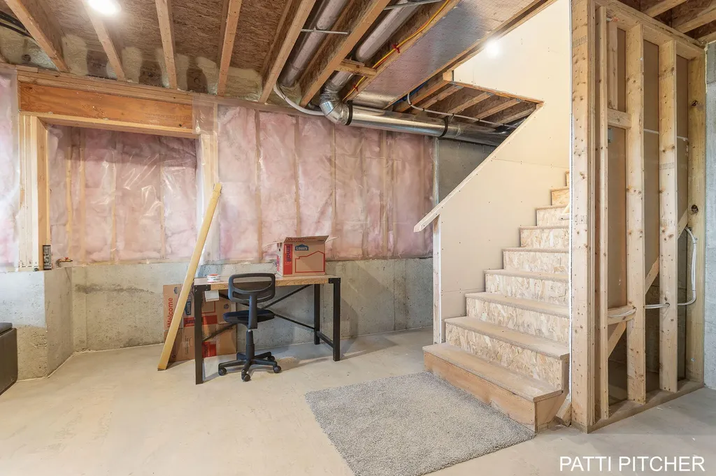 104 River Hills Drive Holland Charter Township MI 49424