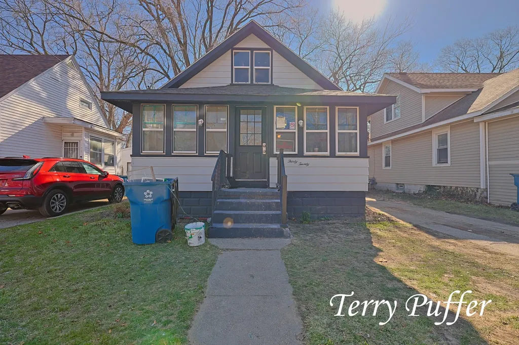 3020 Highland Street Muskegon Heights City MI 49444