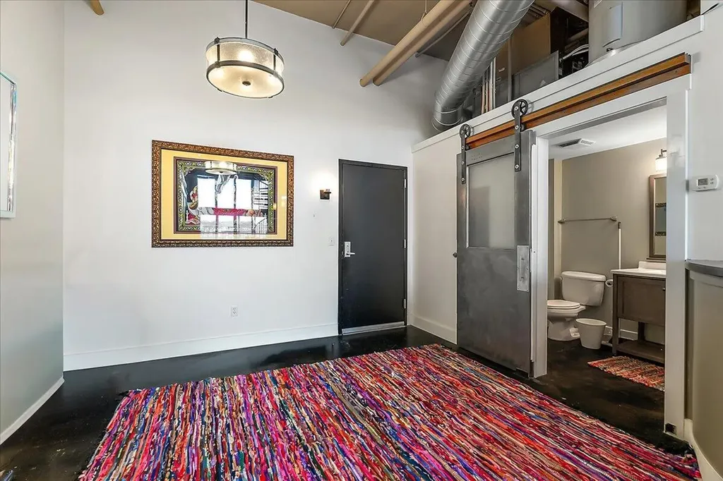 600 Broadway Avenue NW Grand Rapids City MI 49504