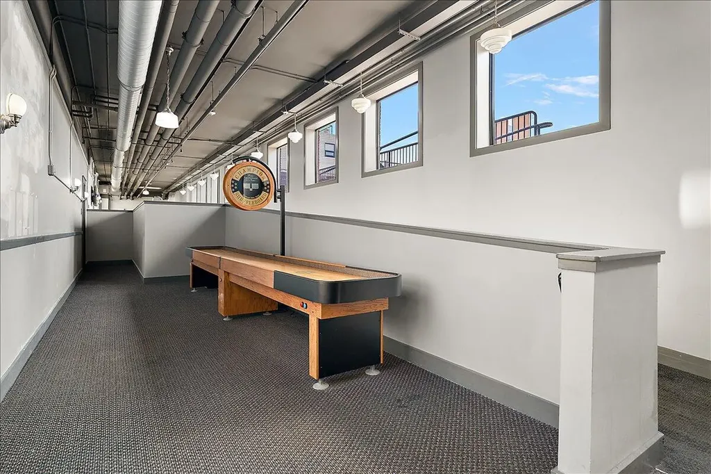 600 Broadway Avenue NW Grand Rapids City MI 49504
