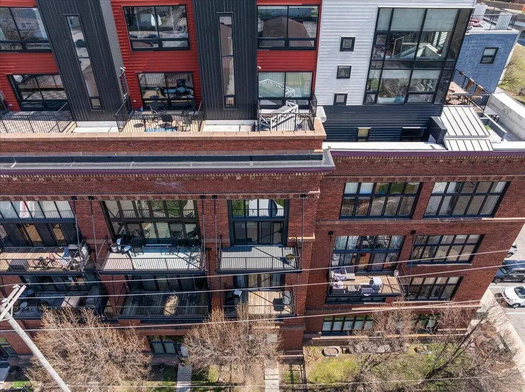 600 Broadway Avenue NW Grand Rapids City MI 49504