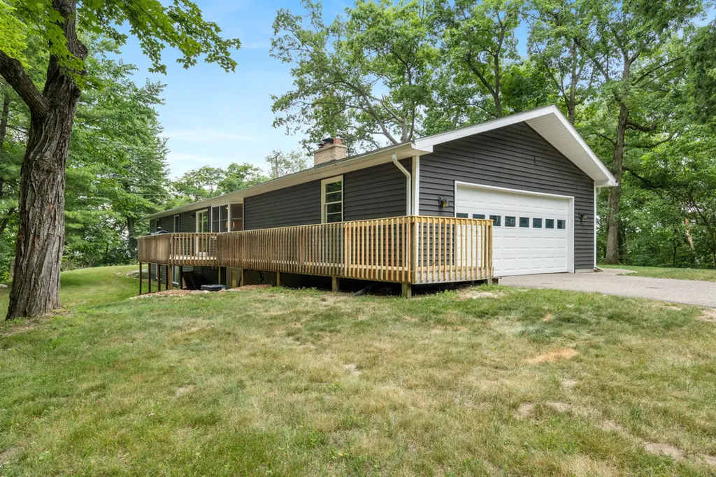 1059 Cumberland Avenue SE Vergennes Township MI 49331