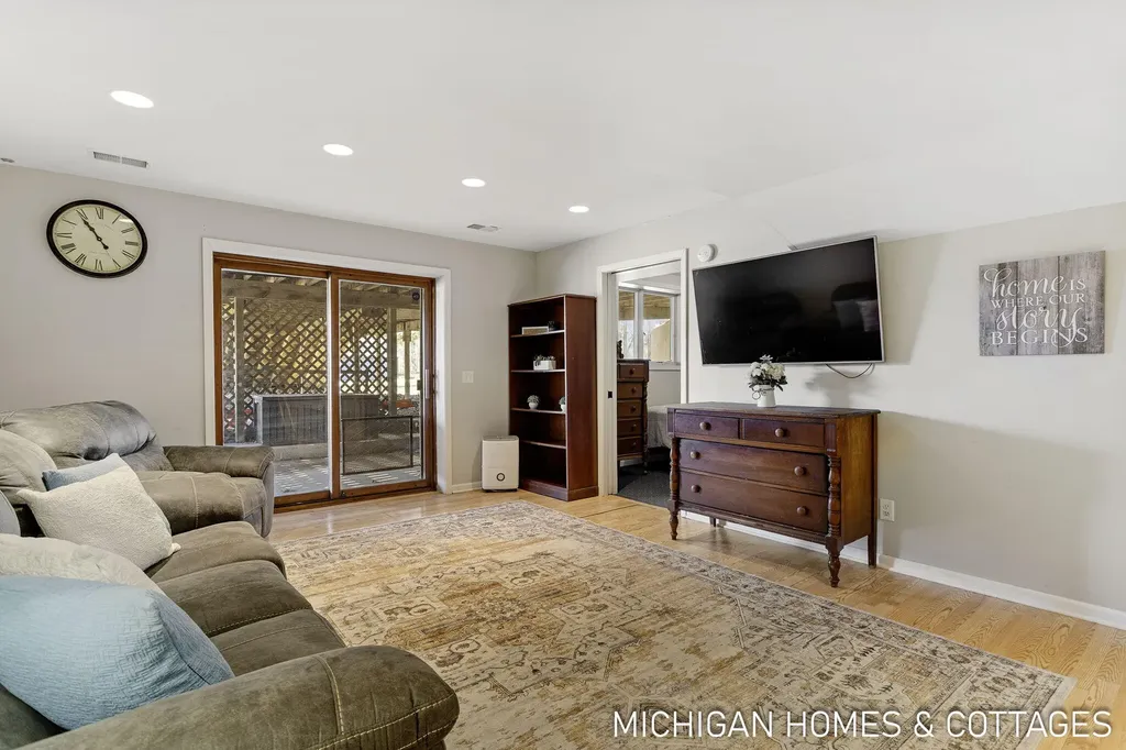 1661 68th Street Ganges Township MI 49408