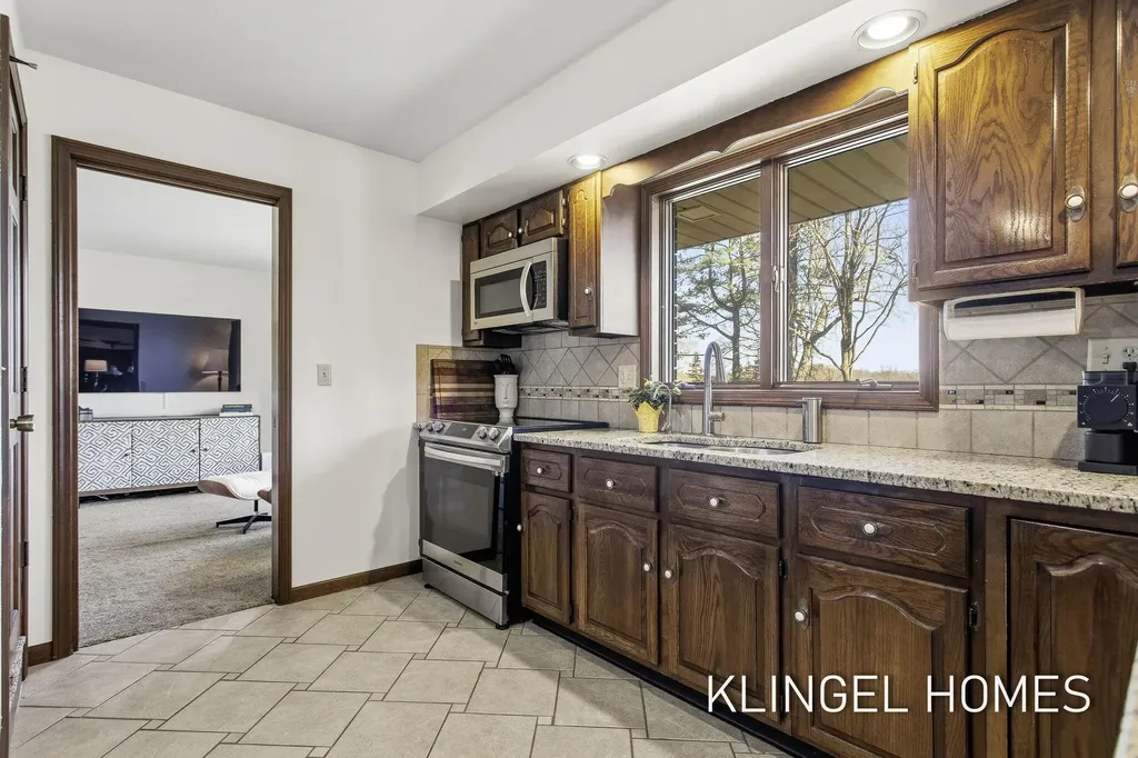 19094 Walden Drive Spring Lake Township MI 49456