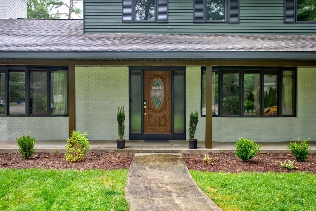 19094 Walden Drive Spring Lake Township MI 49456