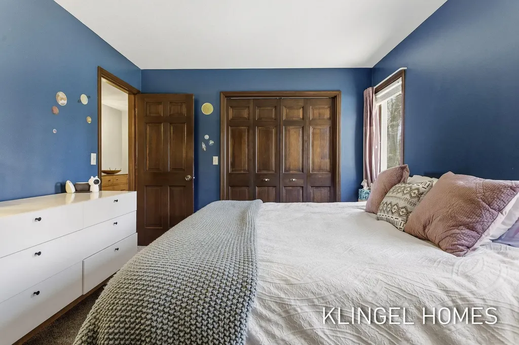19094 Walden Drive Spring Lake Township MI 49456