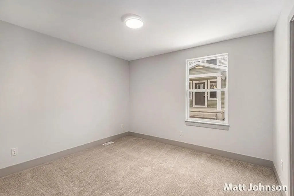 2113 Linden Avenue SE Grand Rapids City MI 49507